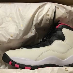 Air Jordan 10 Retro   7.5Y Pink/Black/White